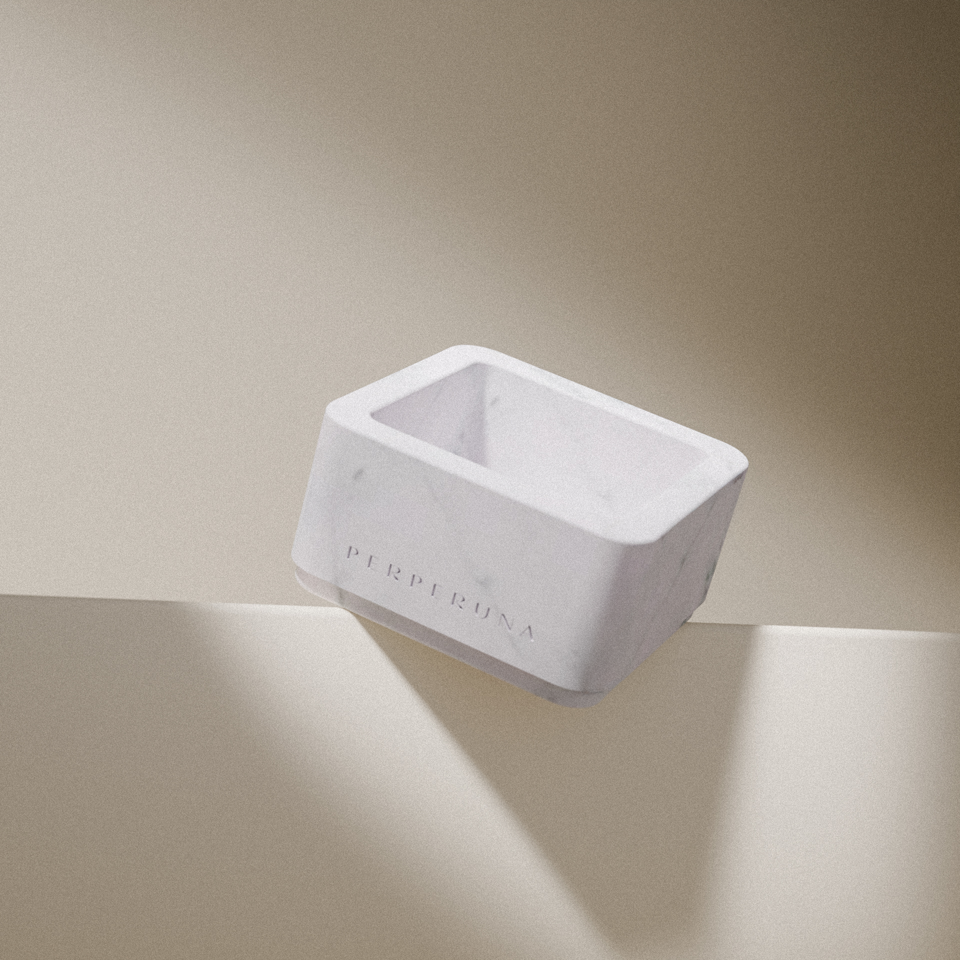 Kamenná miska na sprchový rituál